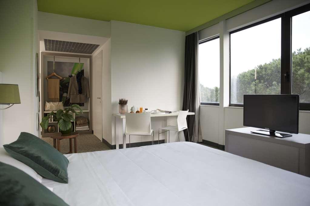 The Caesar Roma Hotel Szoba fotó